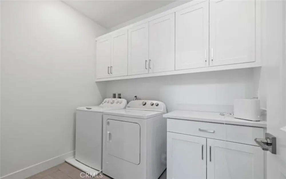 27503 Golden Currant Place Valencia, CA 91381