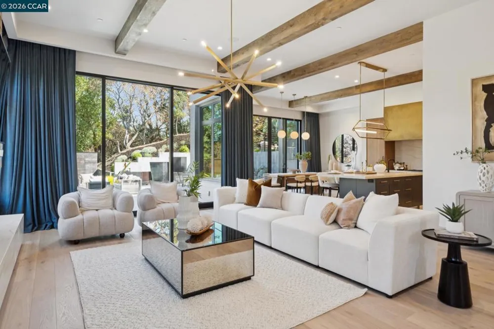 3647 Happy Valley Rd Lafayette, CA 94549