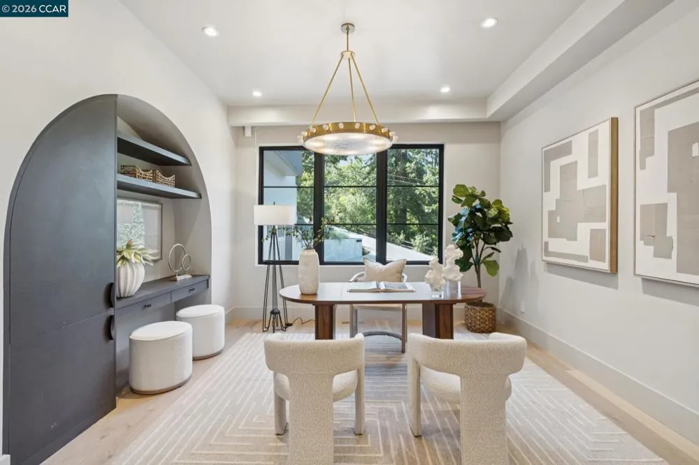3647 Happy Valley Rd Lafayette, CA 94549