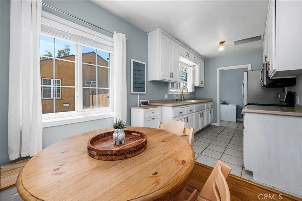 6013 Premiere Avenue Lakewood, CA 90712