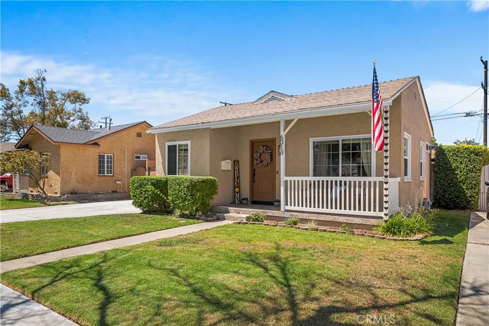 6013 Premiere Avenue Lakewood, CA 90712