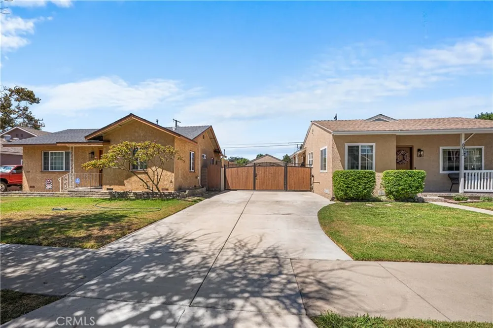 6013 Premiere Avenue Lakewood, CA 90712