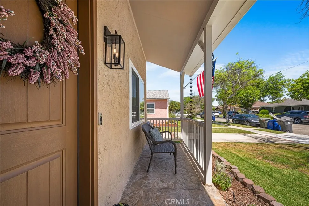 6013 Premiere Avenue Lakewood, CA 90712