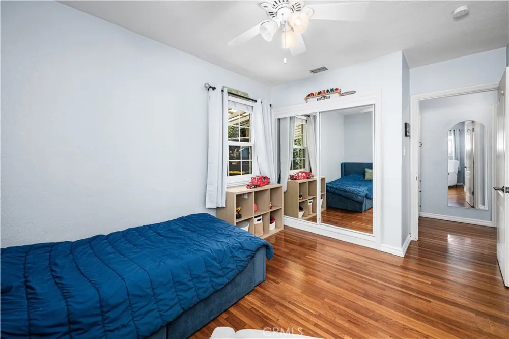 6013 Premiere Avenue Lakewood, CA 90712