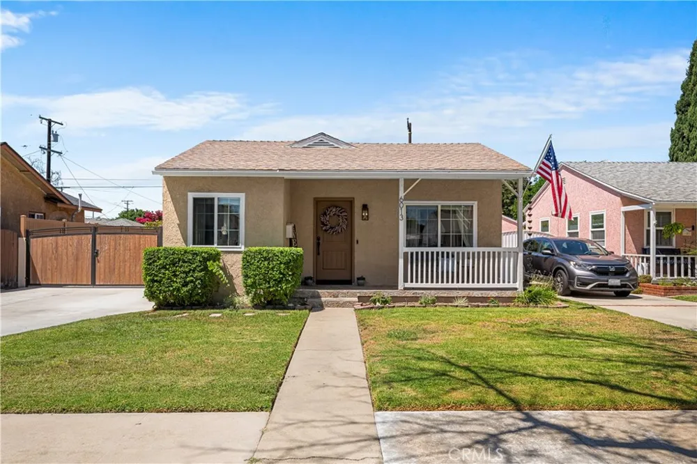 6013 Premiere Avenue Lakewood, CA 90712