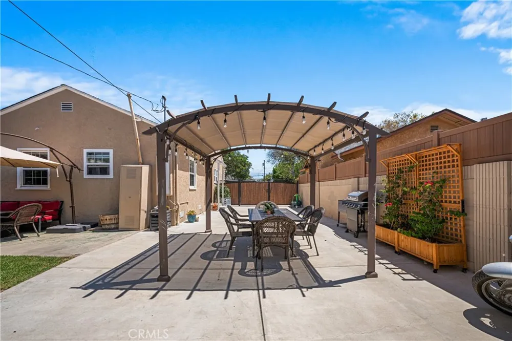6013 Premiere Avenue Lakewood, CA 90712
