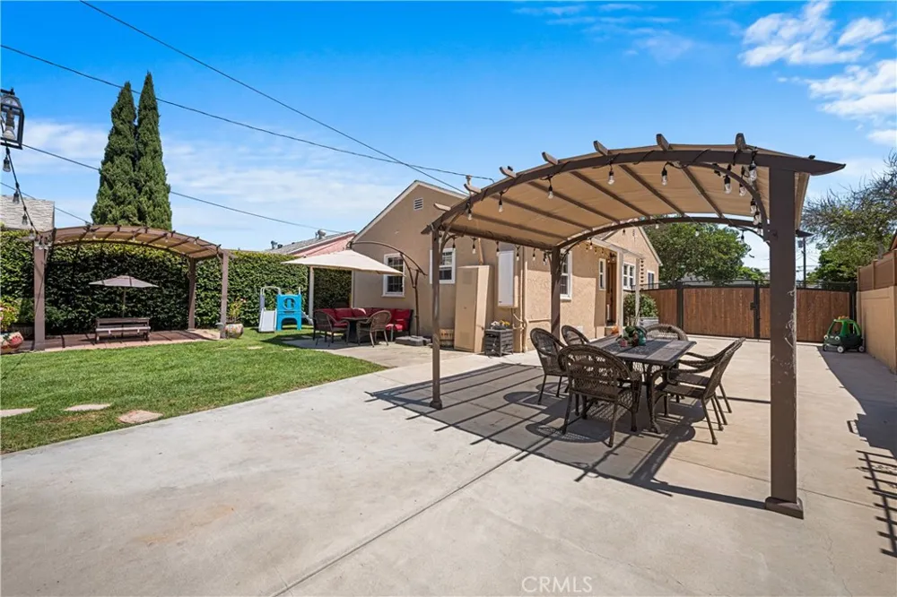 6013 Premiere Avenue Lakewood, CA 90712