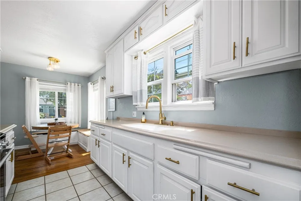 6013 Premiere Avenue Lakewood, CA 90712