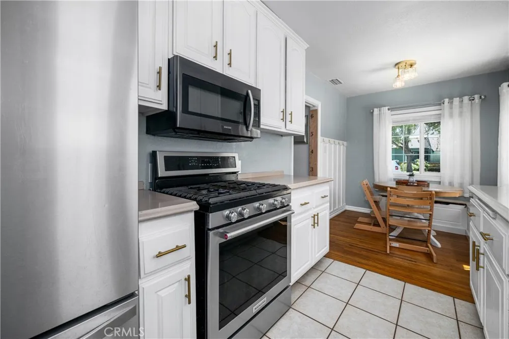 6013 Premiere Avenue Lakewood, CA 90712