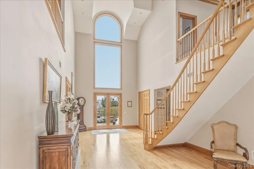 672 Dune Road Westhampton Beach, NY 11978