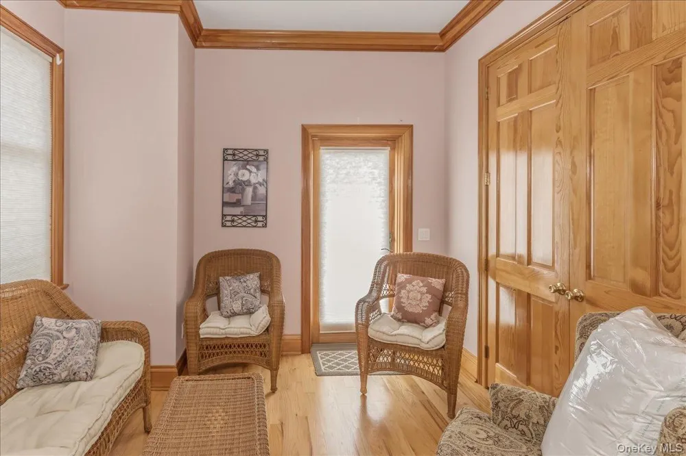 672 Dune Road Westhampton Beach, NY 11978