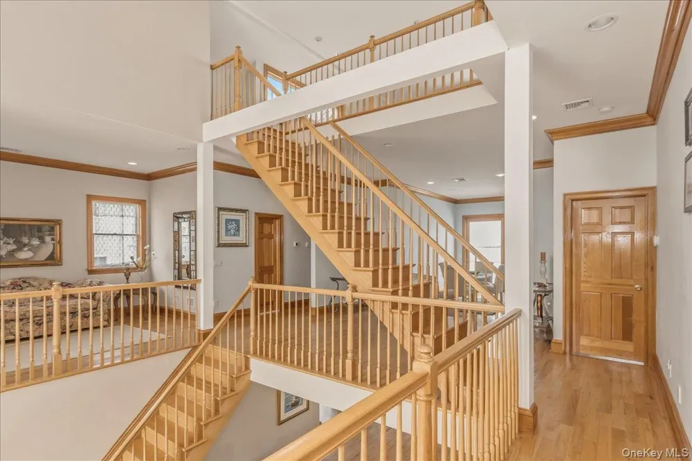 672 Dune Road Westhampton Beach, NY 11978