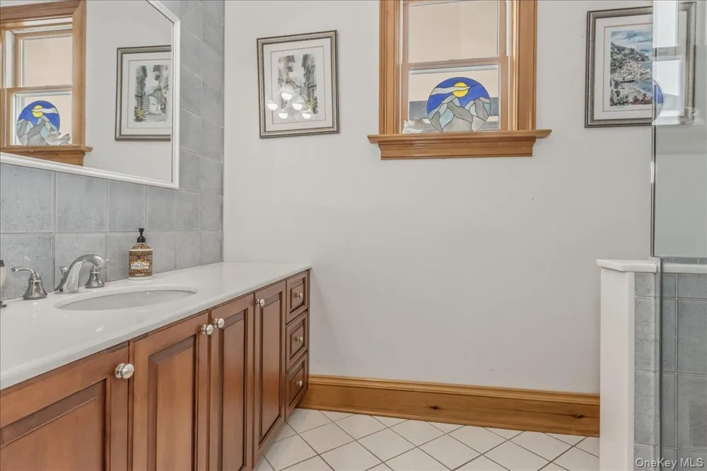 672 Dune Road Westhampton Beach, NY 11978