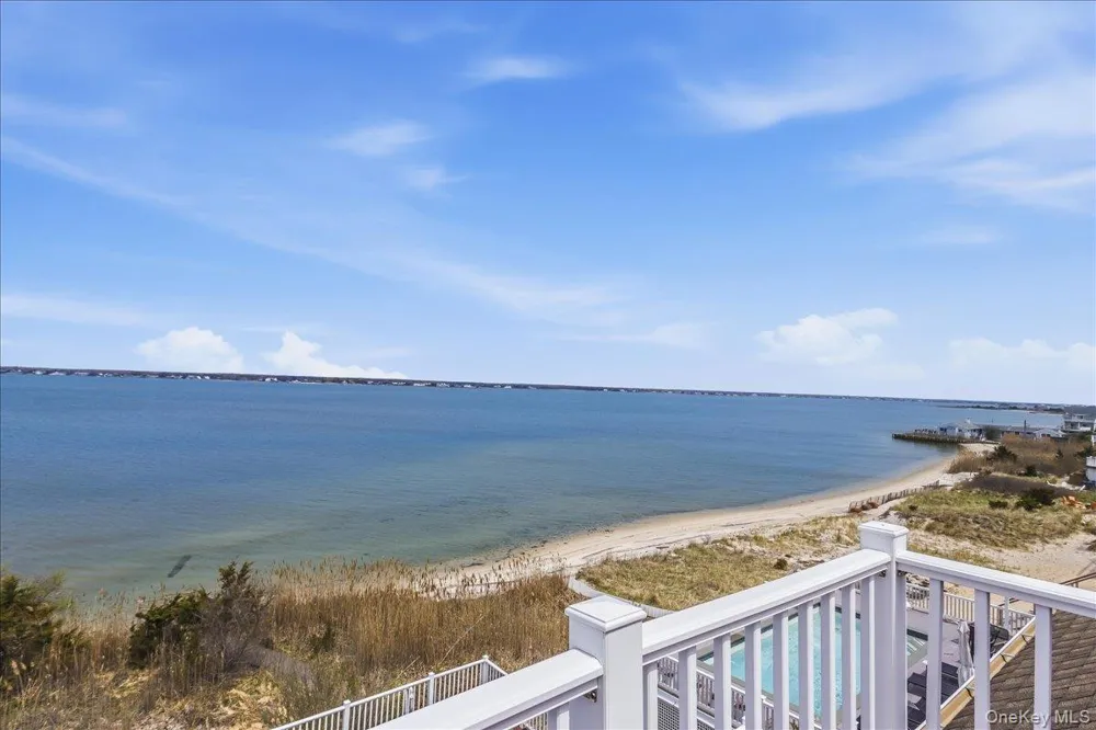 672 Dune Road Westhampton Beach, NY 11978