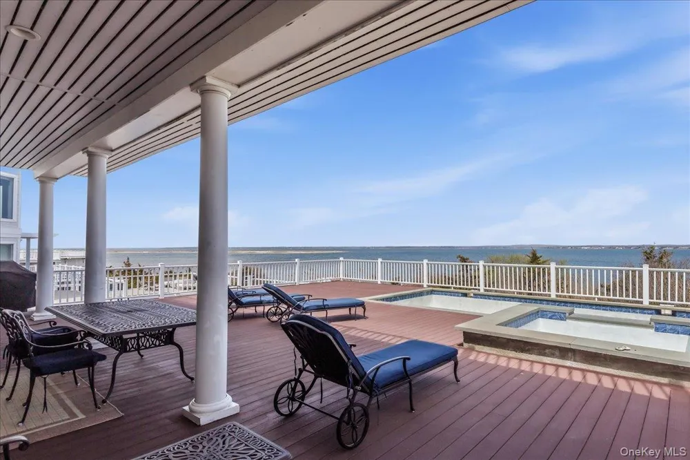 672 Dune Road Westhampton Beach, NY 11978
