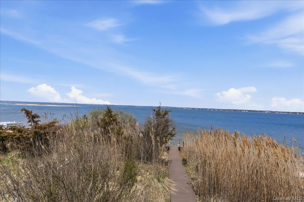 672 Dune Road Westhampton Beach, NY 11978