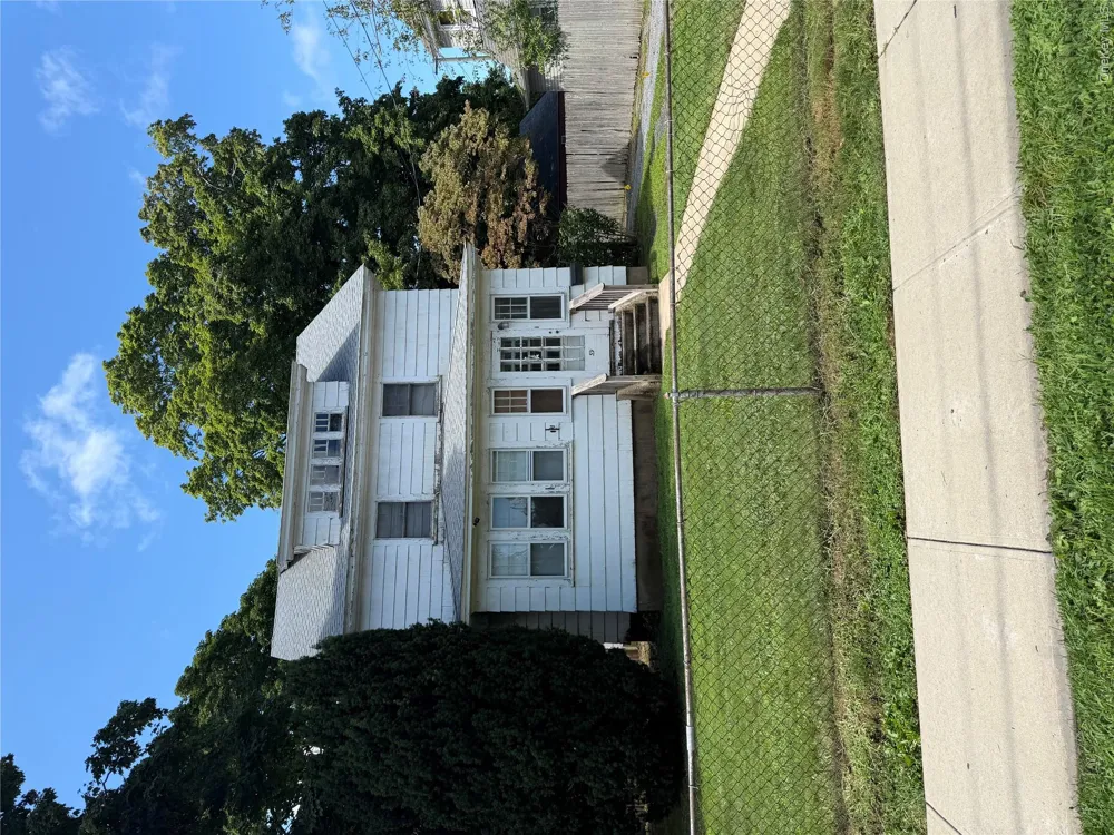 39 Broadway Greenlawn, NY 11740