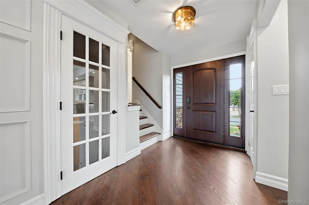 5 Renee Place Massapequa Park, NY 11762