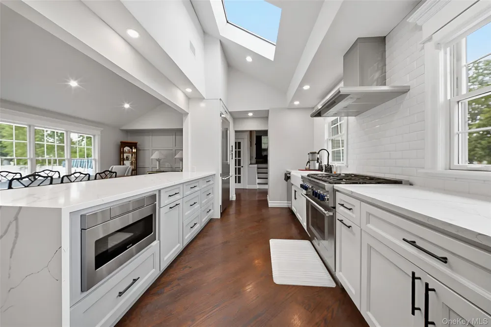 5 Renee Place Massapequa Park, NY 11762