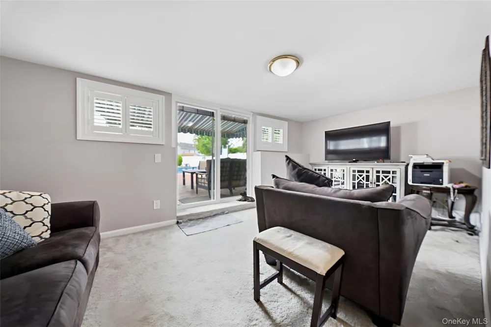 5 Renee Place Massapequa Park, NY 11762