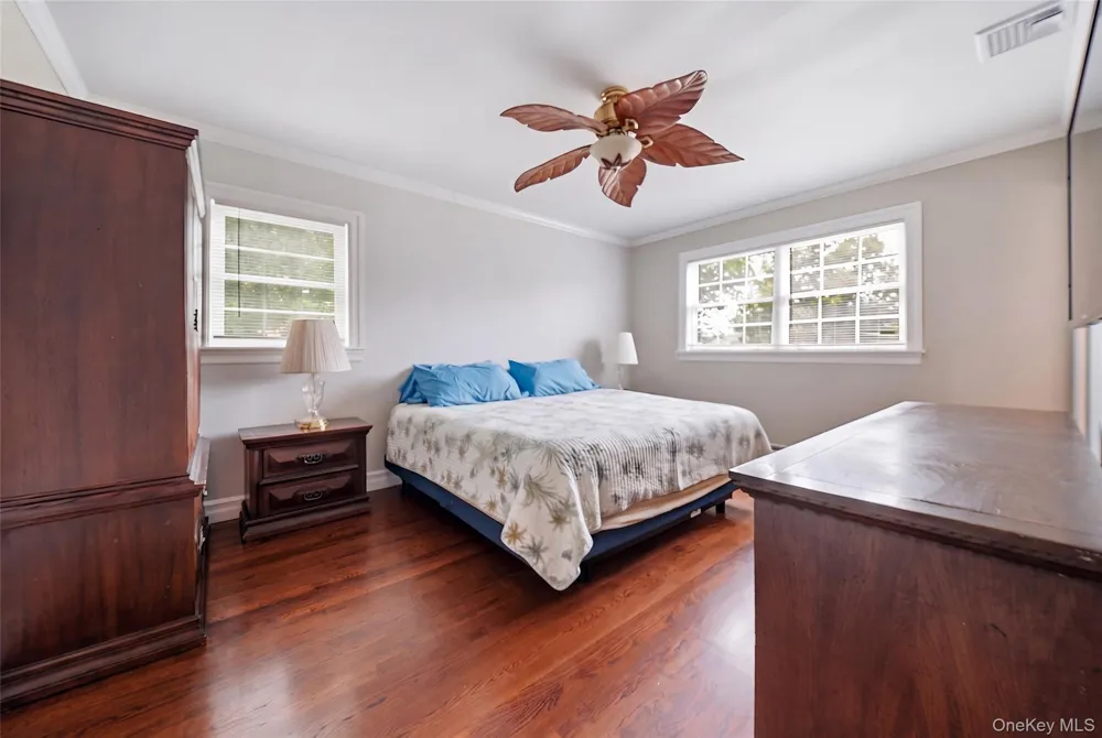 5 Renee Place Massapequa Park, NY 11762
