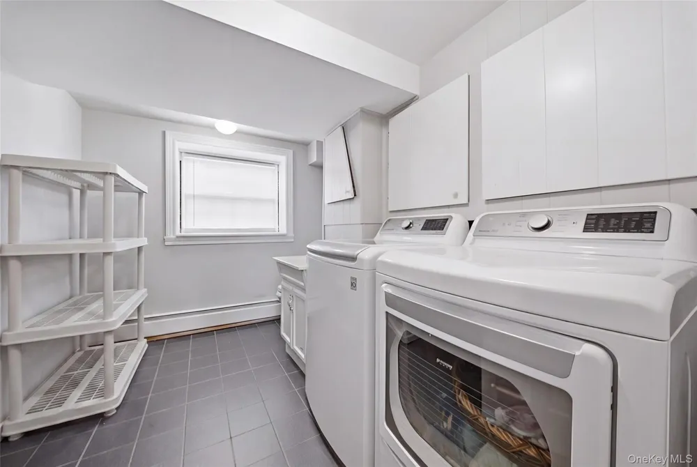 5 Renee Place Massapequa Park, NY 11762