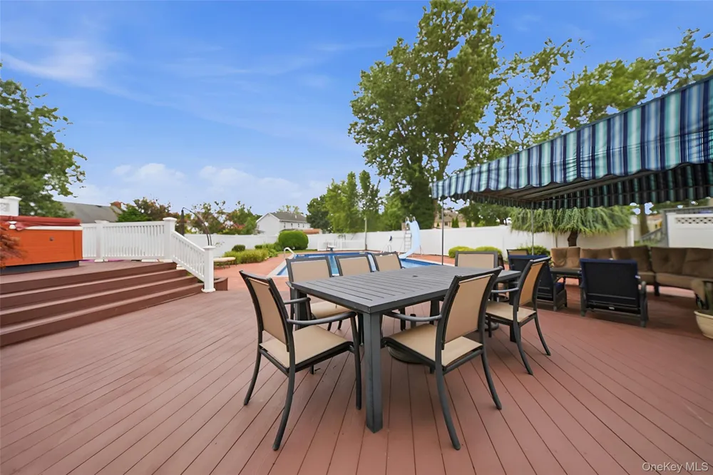 5 Renee Place Massapequa Park, NY 11762