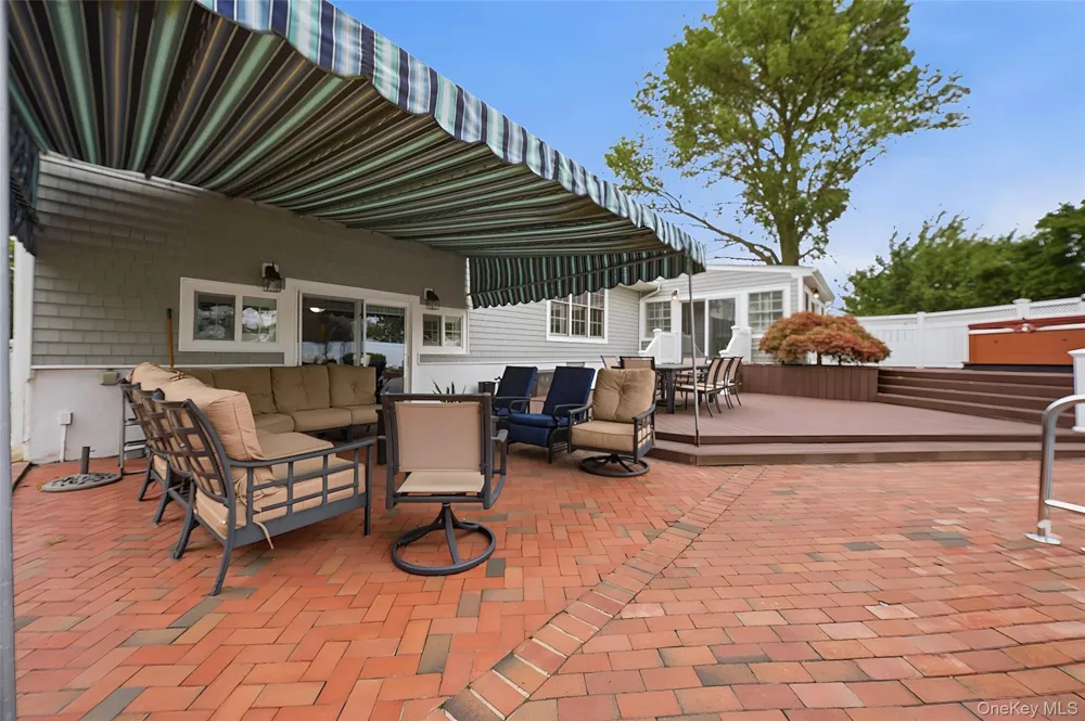 5 Renee Place Massapequa Park, NY 11762