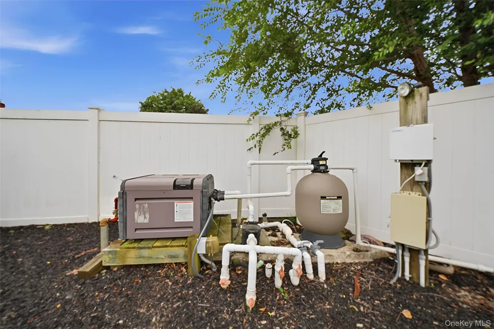 5 Renee Place Massapequa Park, NY 11762