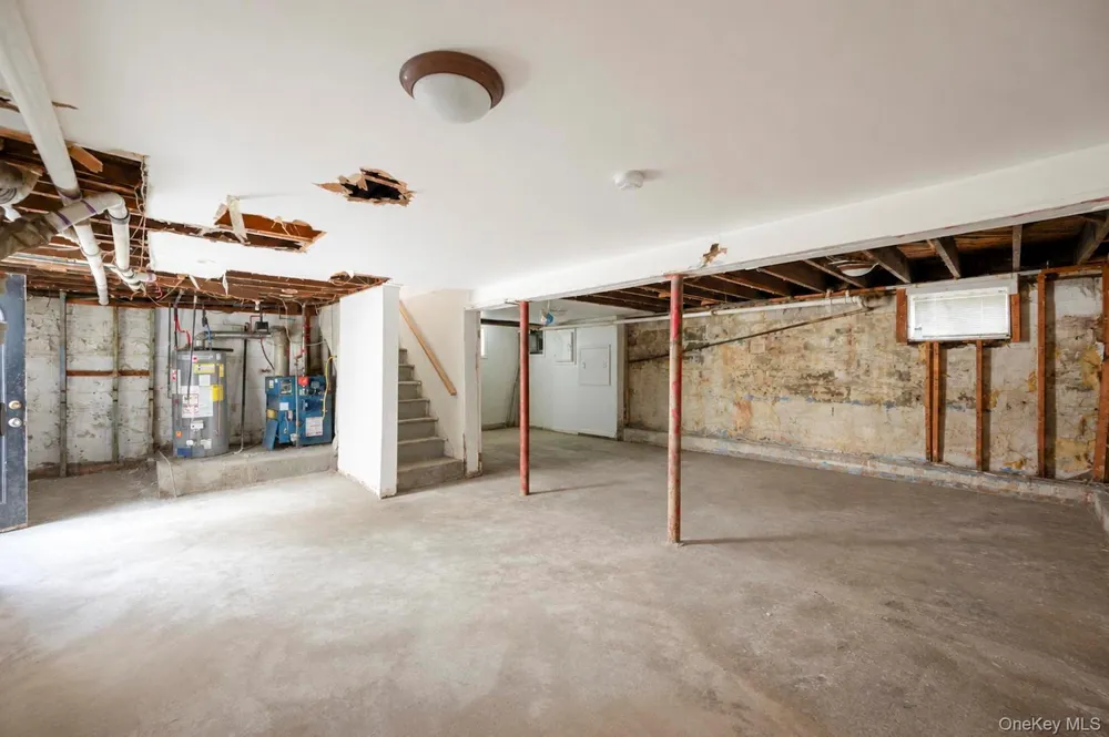 730 Goodrich Street Uniondale, NY 11553