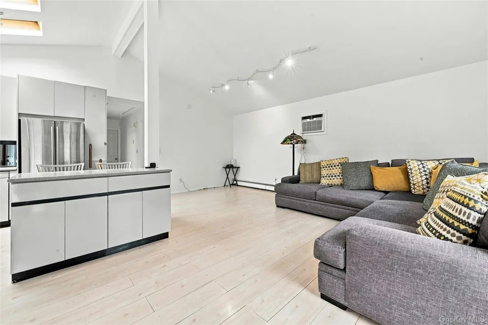 128 Walnut Road Kings Park, NY 11754