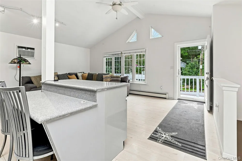 128 Walnut Road Kings Park, NY 11754