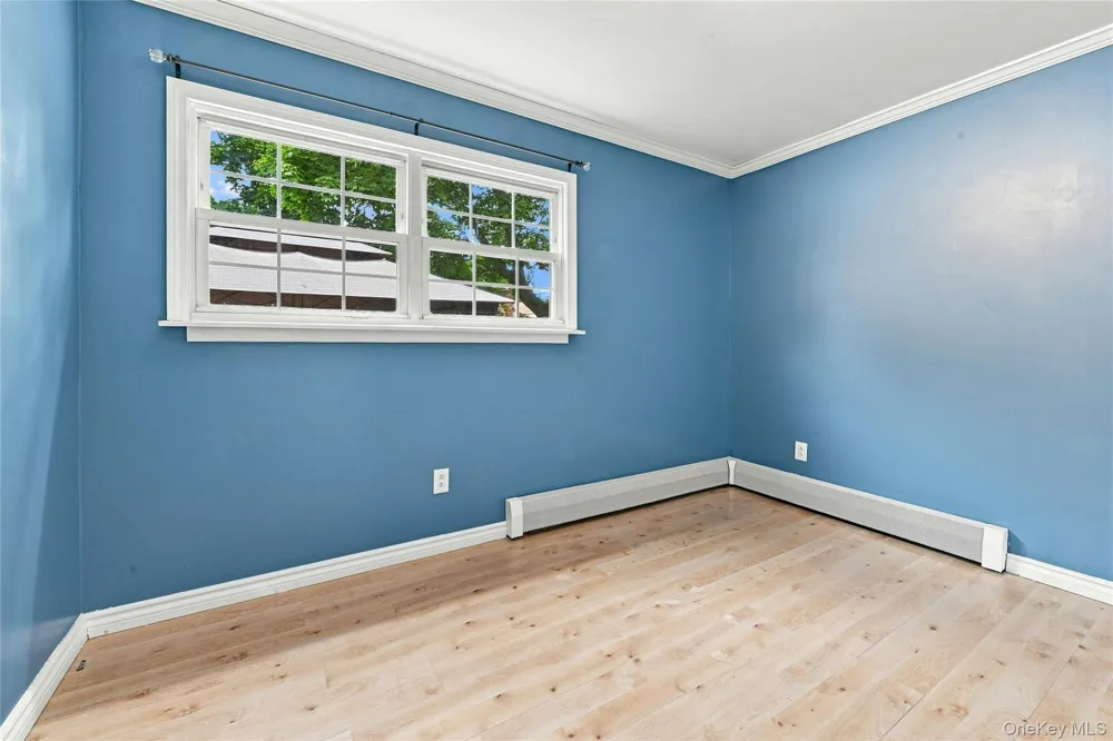 128 Walnut Road Kings Park, NY 11754