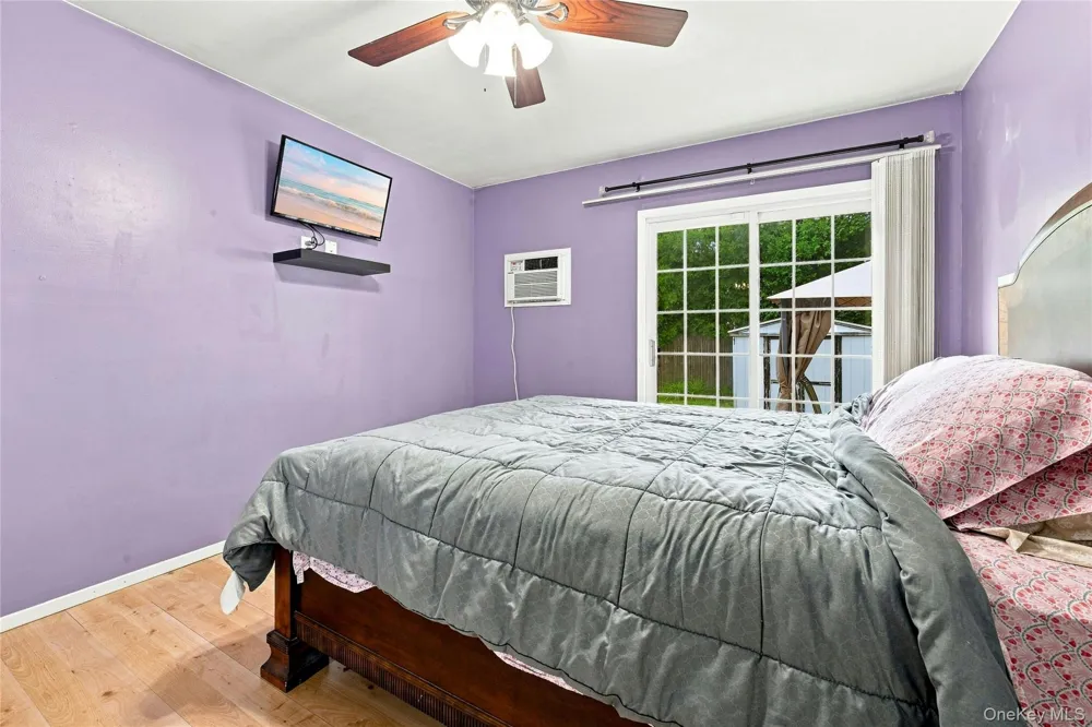 128 Walnut Road Kings Park, NY 11754