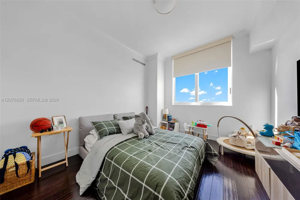 1745 E Hallandale Beach Blvd #2407W Hallandale Beach, FL 33009