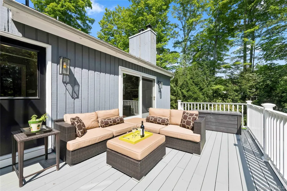 11 Cobbling Rock Drive Katonah, NY 10536