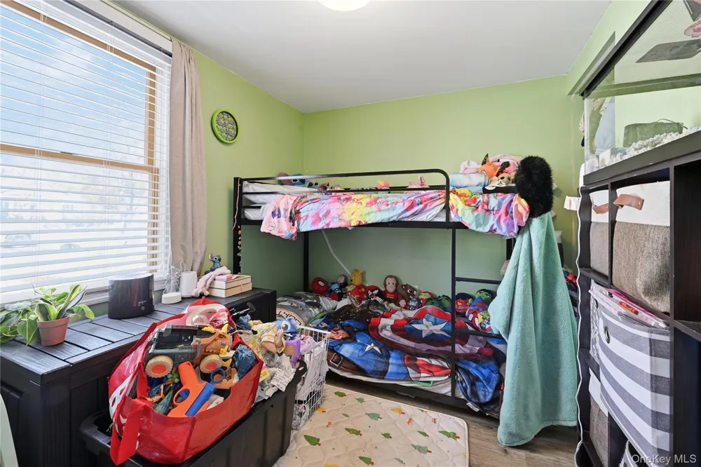 36 Woodlawn Avenue Selden, NY 11784