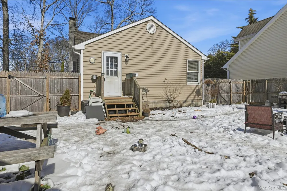 36 Woodlawn Avenue Selden, NY 11784