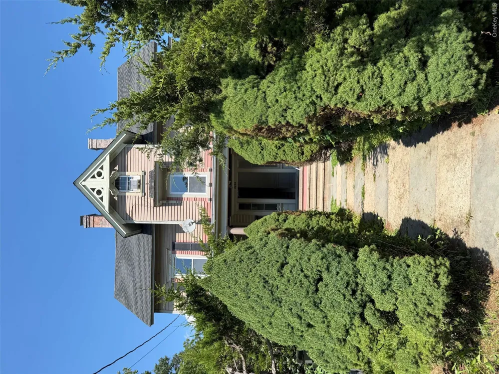 2624 Carmel Avenue Brewster, NY 10509