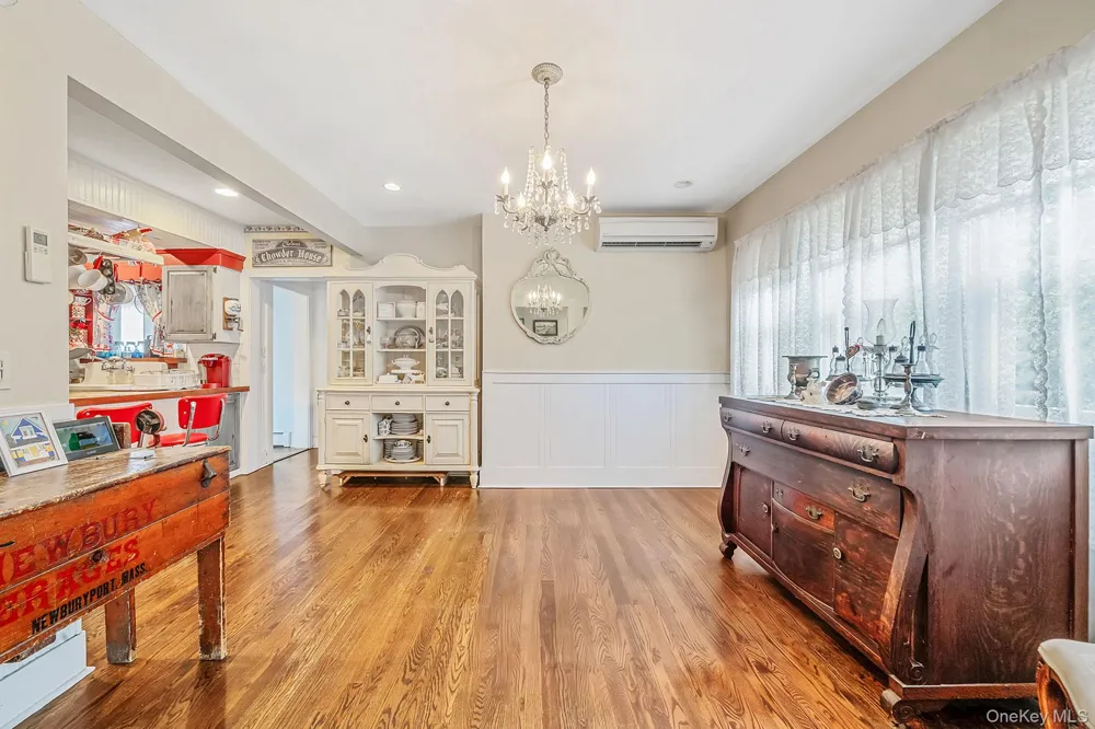 10 Park Street Blue Point, NY 11715