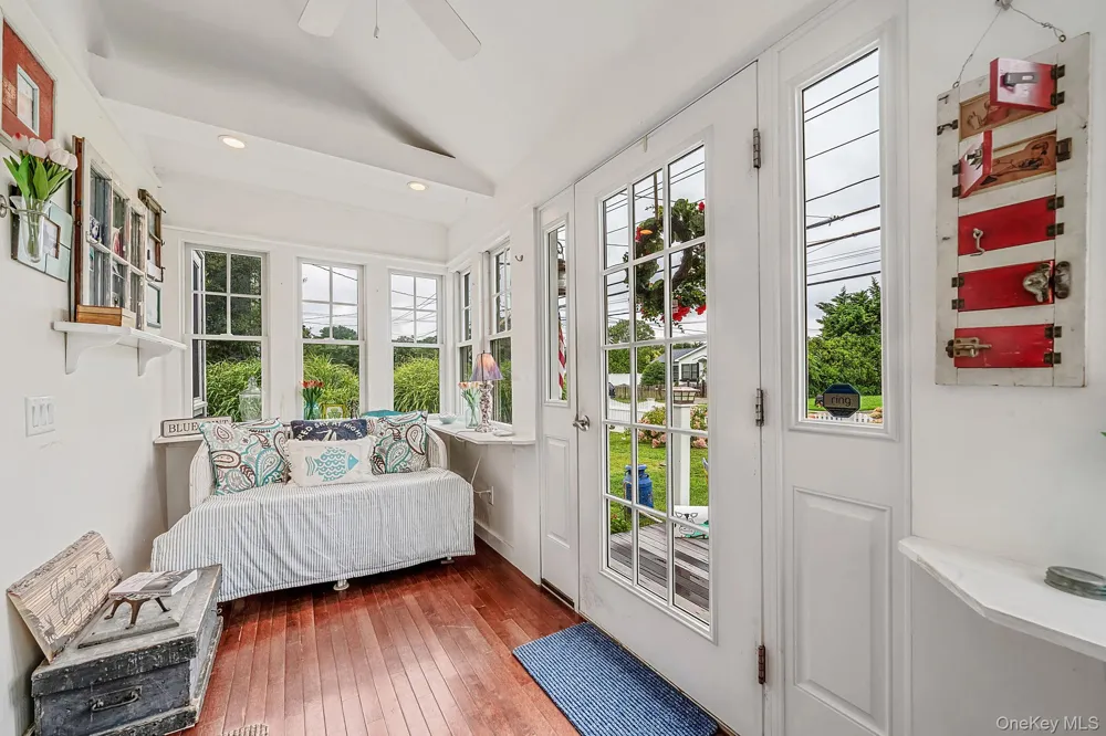 10 Park Street Blue Point, NY 11715