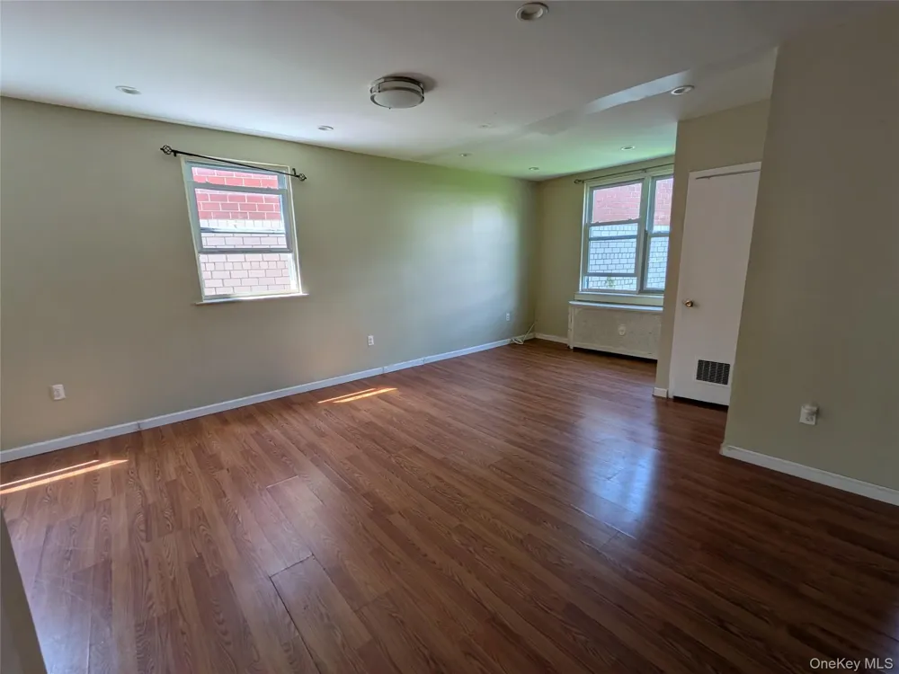 206-07 Hillside Avenue #2FL Queens Village, NY 11427