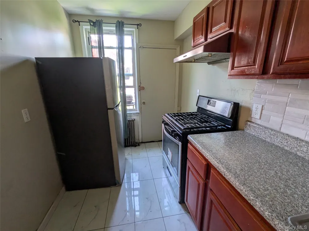 206-07 Hillside Avenue #2FL Queens Village, NY 11427