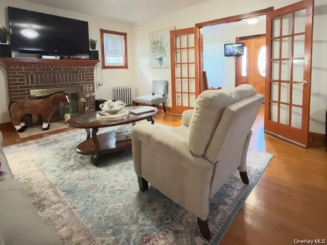 209-44 110th Avenue Queens Village, NY 11429