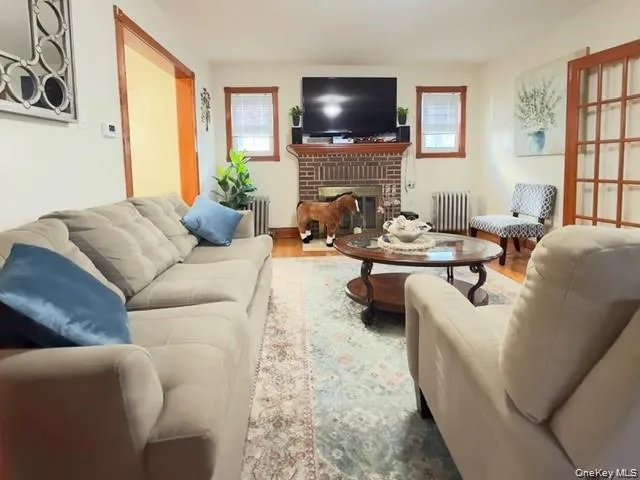 209-44 110th Avenue Queens Village, NY 11429