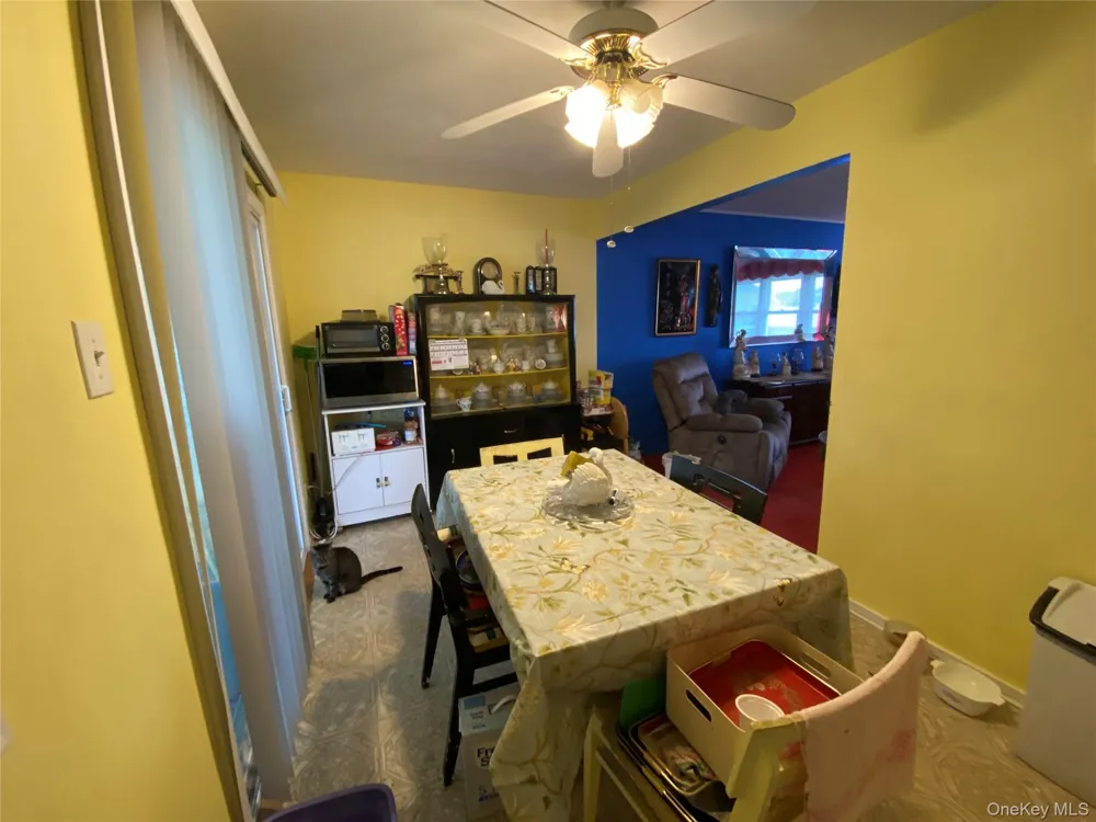 85 Stellenwerf Avenue Islip Terrace, NY 11752