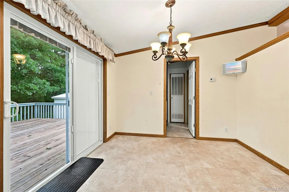 638 Fresh Pond Avenue #320 Calverton, NY 11933