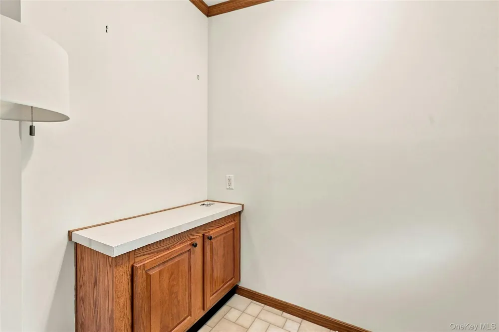 638 Fresh Pond Avenue #320 Calverton, NY 11933