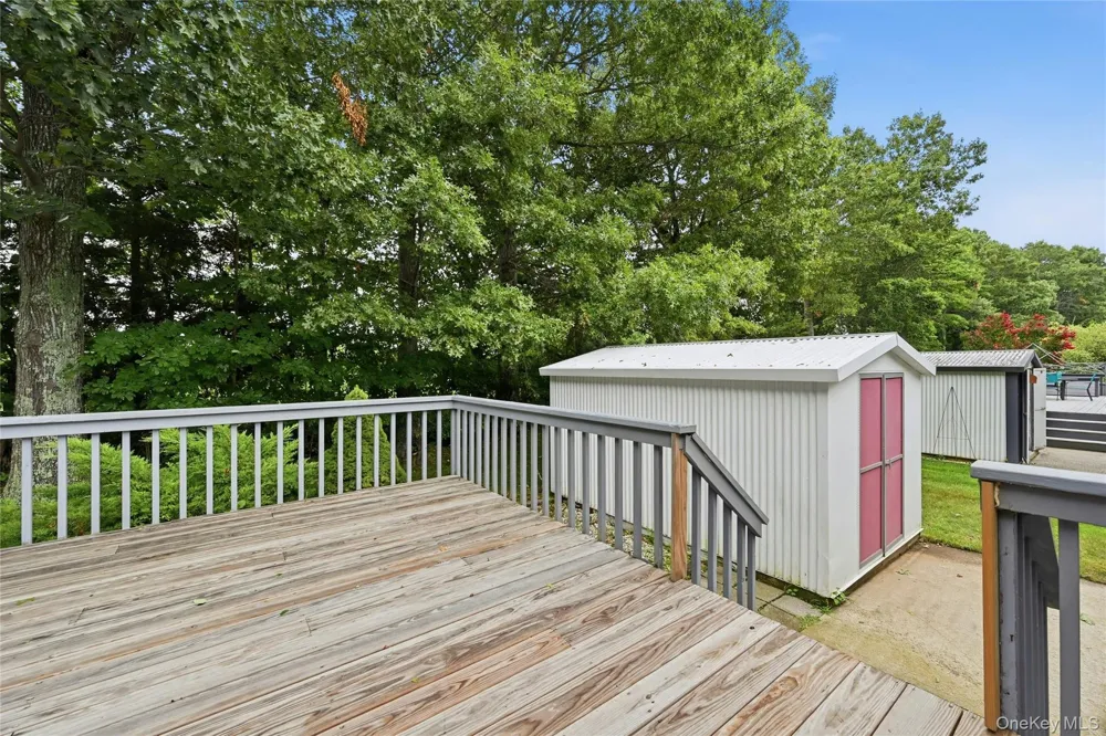 638 Fresh Pond Avenue #320 Calverton, NY 11933