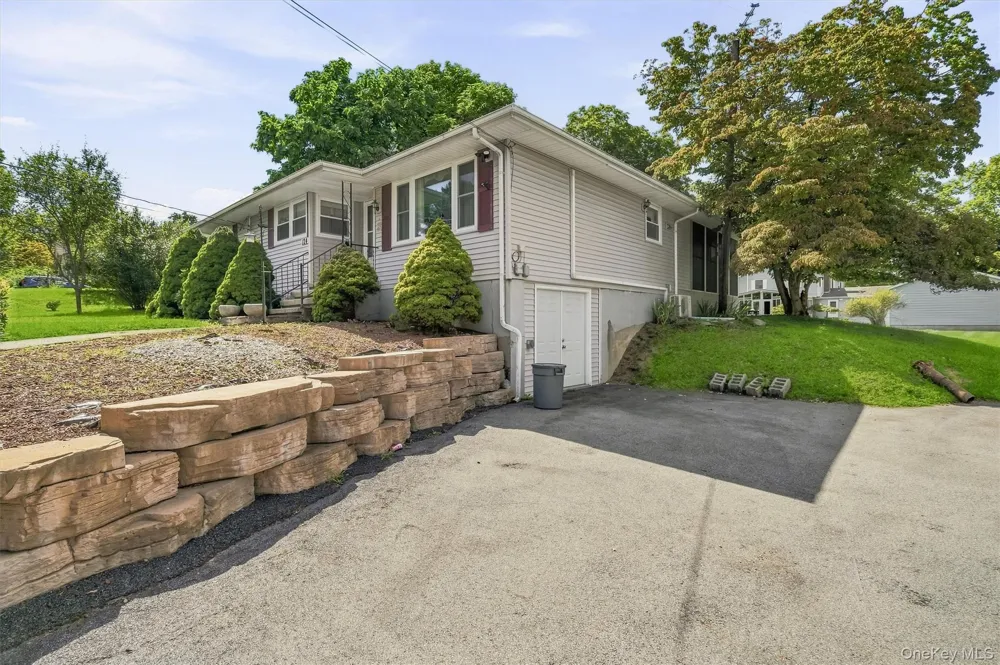 124 Rye Hill Road Monroe, NY 10950
